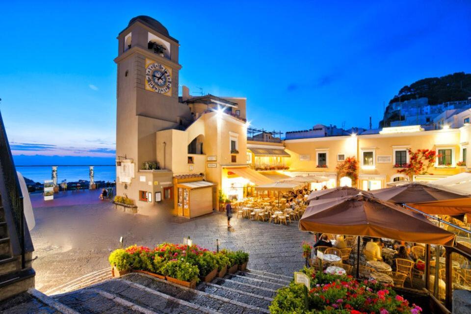 Отель Nuida Casa Vacanze Капри Экстерьер фото